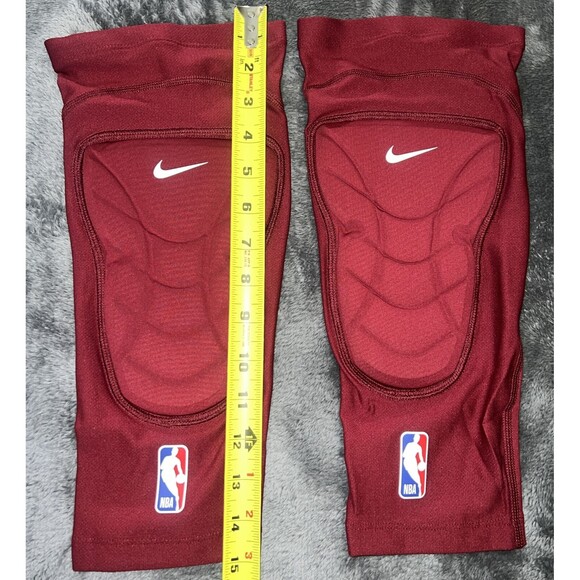 2X/3X Nike NBA Hyperstrong Mens Padded Compression Knee Sleeves/Pads - Picture 3 of 4